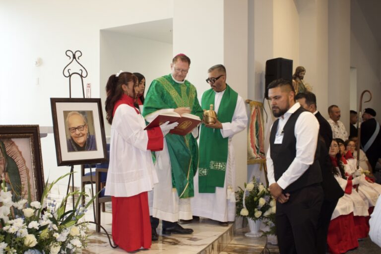 2024-09-14-2024-09-14-DR2-St_Peter_Canisius_Grand_Opening_Mass-CT51KC1-JP1-01-SPH-DR2O-IMG_4579