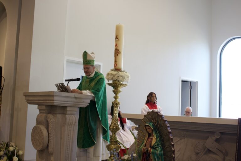 2024-09-14-2024-09-14-DR2-St_Peter_Canisius_Grand_Opening_Mass-CT51KC1-JP1-01-SPH-DR2O-IMG_4585