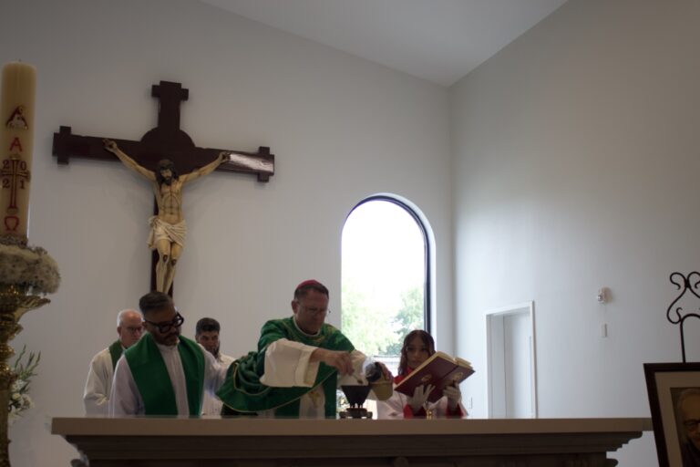 2024-09-14-2024-09-14-DR2-St_Peter_Canisius_Grand_Opening_Mass-CT51KC1-JP1-01-SPH-DR2O-IMG_4633